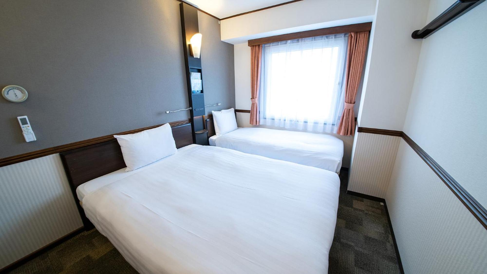Toyoko Inn Hikone Eki Higashi Guchi Bagian luar foto